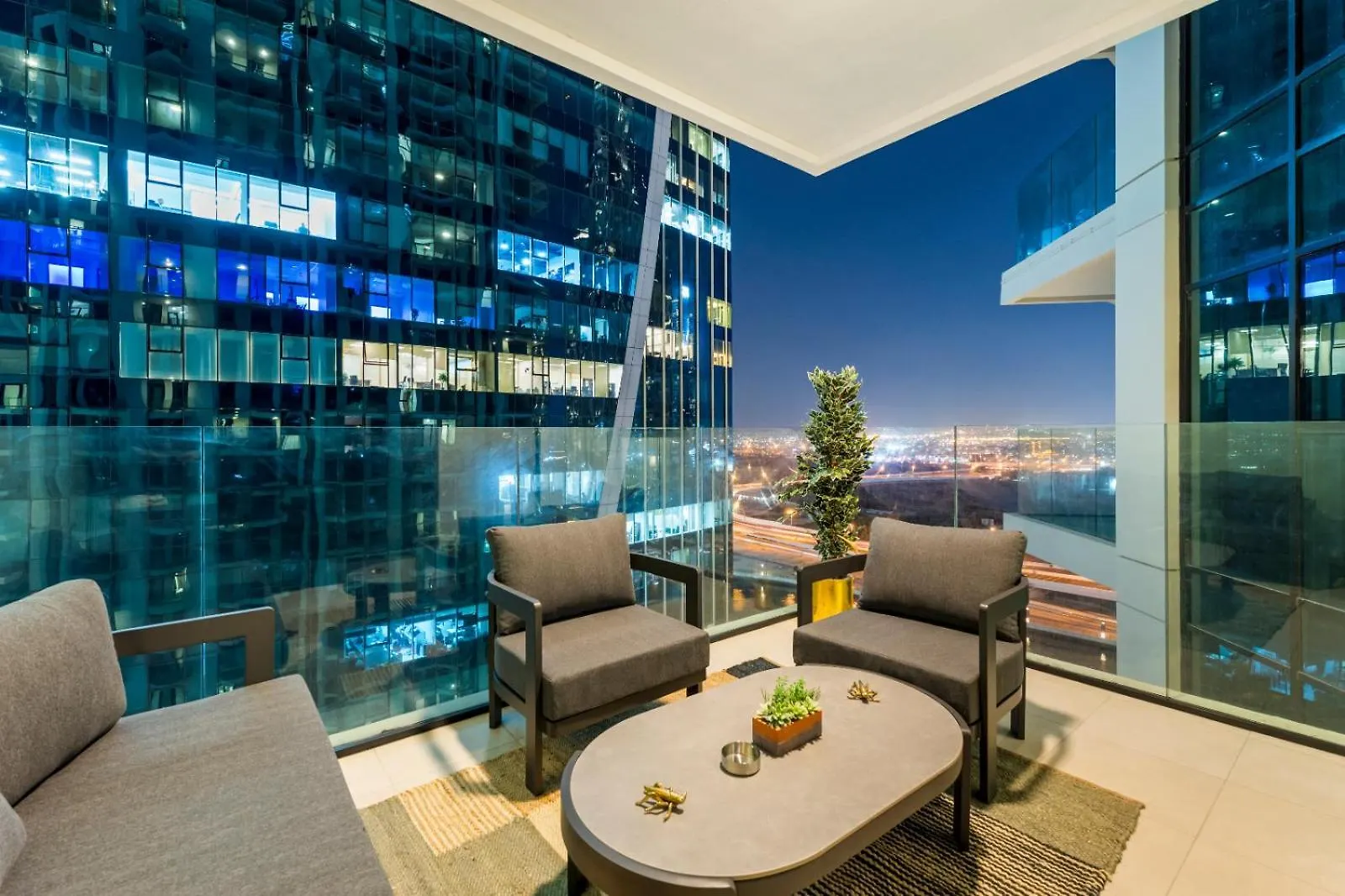 Apartmán New 1 Bhk 5 Mins To Dubai Mall And Burj Khalifa